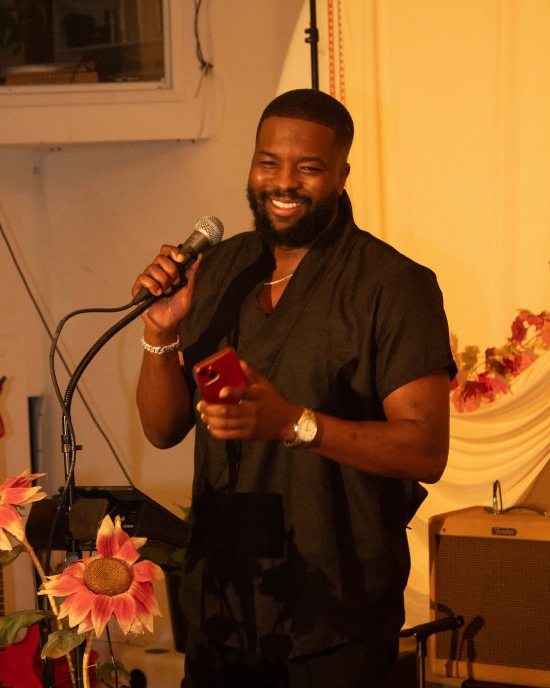 Guest at a Vine Sessions evening
